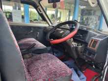 https://riyasewana.com/uploads/mazda-bongo-1994-119570812963.jpg