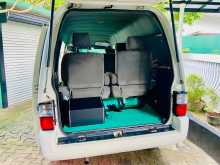 https://riyasewana.com/uploads/mazda-bongo-1996-2015400512204.jpg