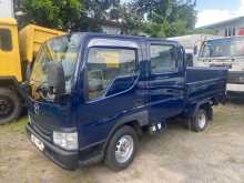 https://riyasewana.com/uploads/mazda-bongo-1998-147563112763.jpg