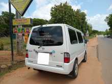 Mazda Bongo 2000 Van