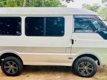 Mazda Bongo 2000 Van