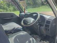 https://riyasewana.com/uploads/mazda-bongo-2000-2120460112714.jpg