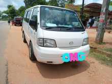 Mazda Bongo 2000 Van