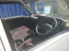 https://riyasewana.com/uploads/mazda-bongo-2001-108203912893.jpg