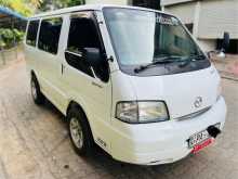 Mazda Bongo 2001 Van