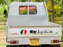 https://riyasewana.com/uploads/mazda-bongo-2004-113471812042.jpg