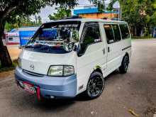 Mazda Bongo 2004 Van