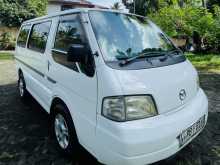 Mazda Bongo 2009 Van