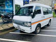 Mazda Bongo 1990 Van
