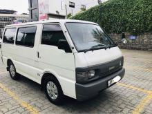 Mazda Bongo 2001 Van