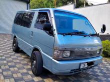 Mazda Bongo 1999 Van