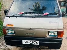 Mazda Bongo 1991 Van