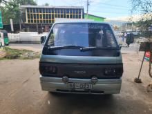 Mazda Bongo 1990 Van