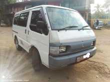 Mazda Bongo 1995 Van