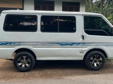Mazda Bongo 1995 Van