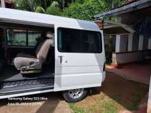 Mazda Bongo 2011 Van