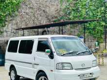 Mazda Bongo 2009 Van