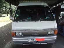 Mazda Bongo 1995 Van