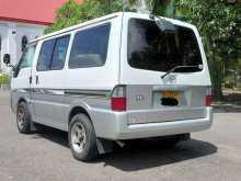 Mazda Bongo 1999 Van