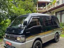 Mazda BONGO 1998 Van