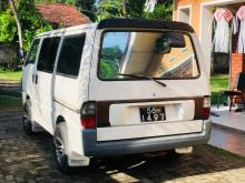 Mazda Bongo 1990 Van