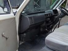 https://riyasewana.com/uploads/mazda-bongo-4658386875.jpg