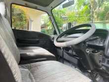 https://riyasewana.com/uploads/mazda-bongo-4755274192.jpg