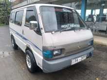 Mazda Bongo 1998 Van