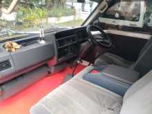 https://riyasewana.com/uploads/mazda-bongo-4x4wd-1998-2313562312593.jpg