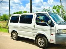 Mazda Bongo 2000 Van