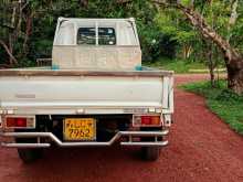 https://riyasewana.com/uploads/mazda-bongo-9214843513.jpg
