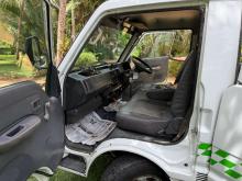 https://riyasewana.com/uploads/mazda-bongo-brawny-151541496536.jpg