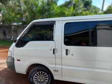 https://riyasewana.com/uploads/mazda-bongo-loin-2008-1811191412232.jpg