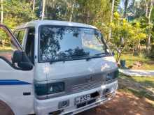 Mazda Bongo 1996 Van