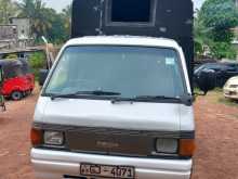 Mazda Bongo R2 1995 Lorry