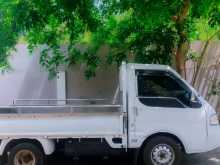 Mazda Bongo R2 2001 Lorry