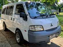 Mazda Bongo SK22 Nissan Mitsubishi 2007 Van