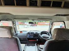 https://riyasewana.com/uploads/mazda-bongo-vennat-2848436725.jpg