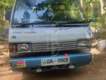 Mazda Brawny 1995 Van