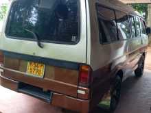 Mazda Brawny 1989 Van