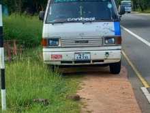 Mazda Brawny 1990 Van