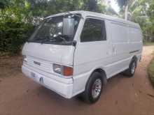 Mazda Brawny 1990 Van