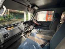 Mazda Brawny 2000 Van