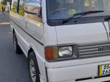 Mazda Brawny 1995 Van