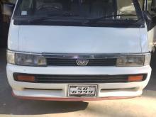 Mazda Brawnyng 1992 Van