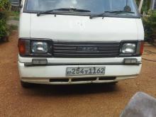 Mazda Brawny 1999 Van