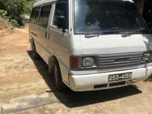 Mazda Brawny 1999 Van