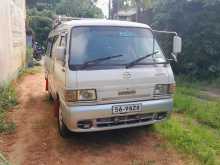 Mazda Brawny 1990 Van