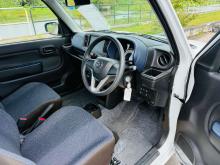 https://riyasewana.com/uploads/mazda-carol-gl-22832296935.jpg