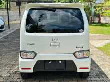 https://riyasewana.com/uploads/mazda-couztom-z-2023-187354112934.jpg